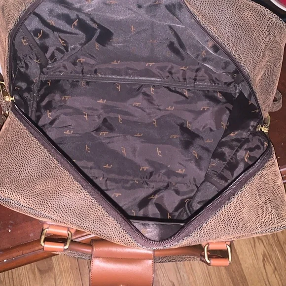 IT Luggage Brown Vintage Travel Bag with Leather/Suede Accents Vintage - Picture 8 of 14